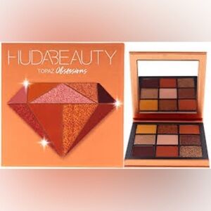 Huda Beauty Topaz Obsessions Palette